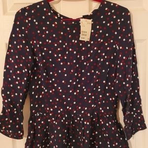 Woman's blouse tip size 8 from H&M.